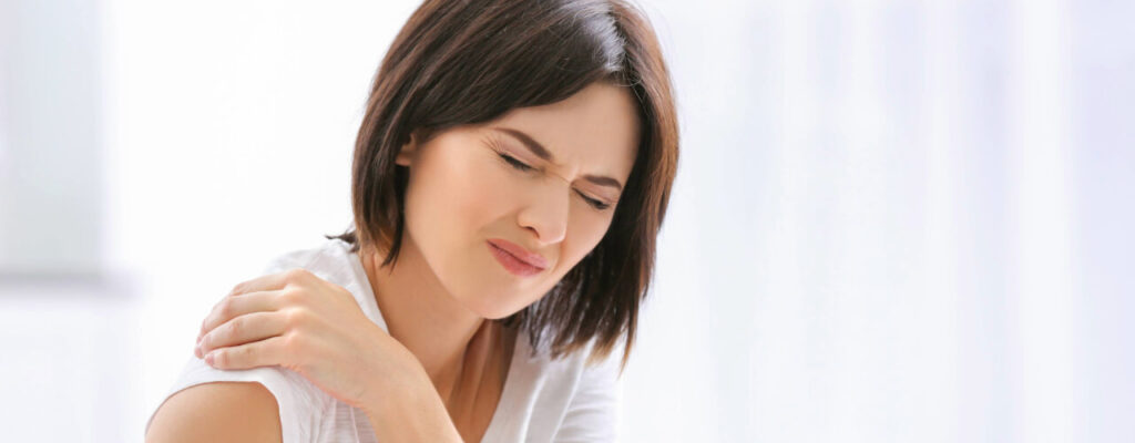 How Bad Posture Could Be Contributing to Your Shoulder Pain